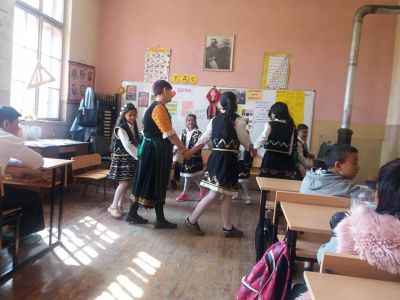 Поглед към миналото в снимки - ОУ Христо Ботев - Юнаците