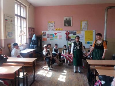 Поглед към миналото в снимки - ОУ Христо Ботев - Юнаците