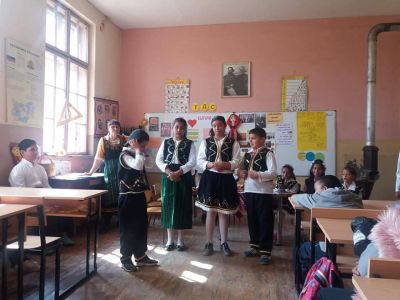 Поглед към миналото в снимки - ОУ Христо Ботев - Юнаците